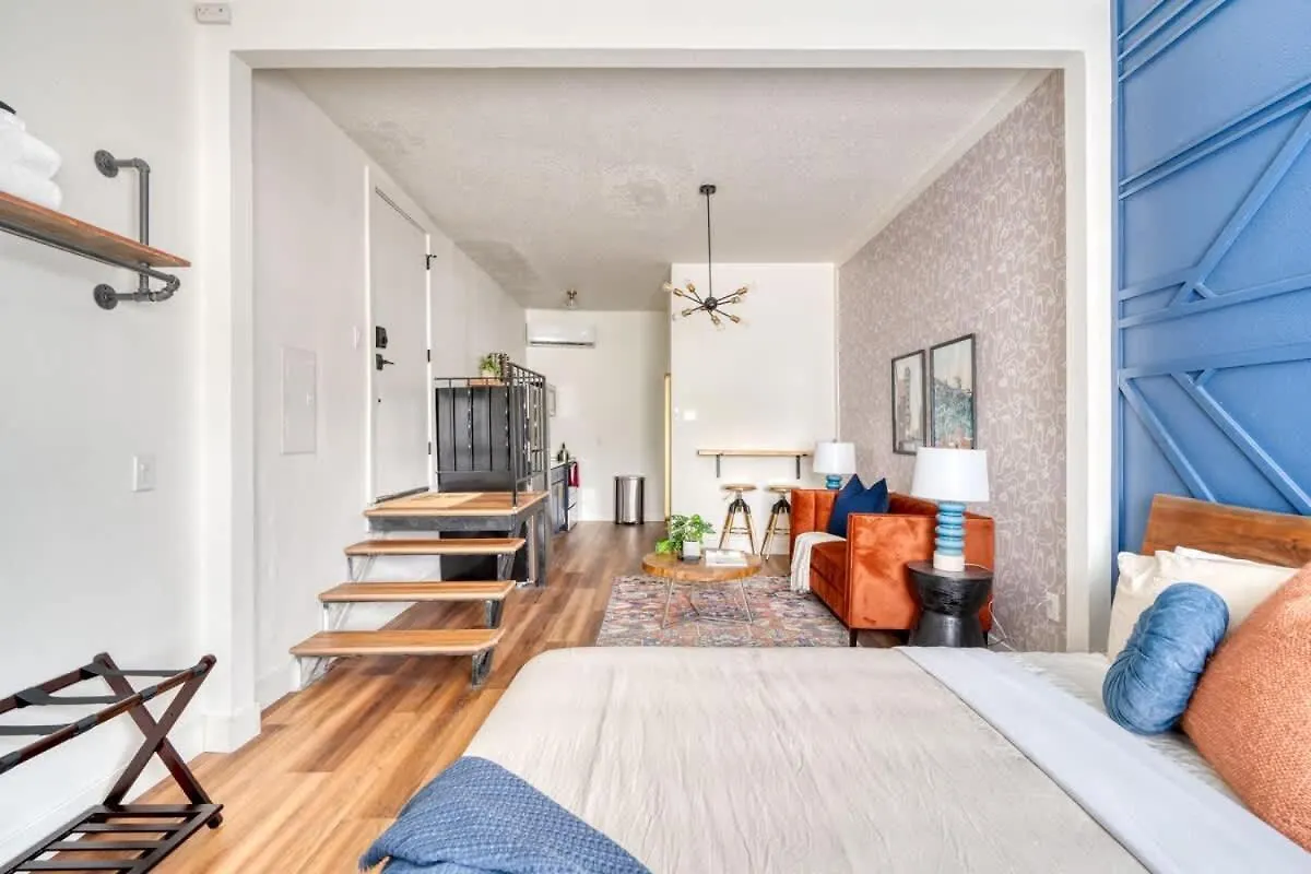 Apartment Stay Portland - Bright Brooklyn Studio