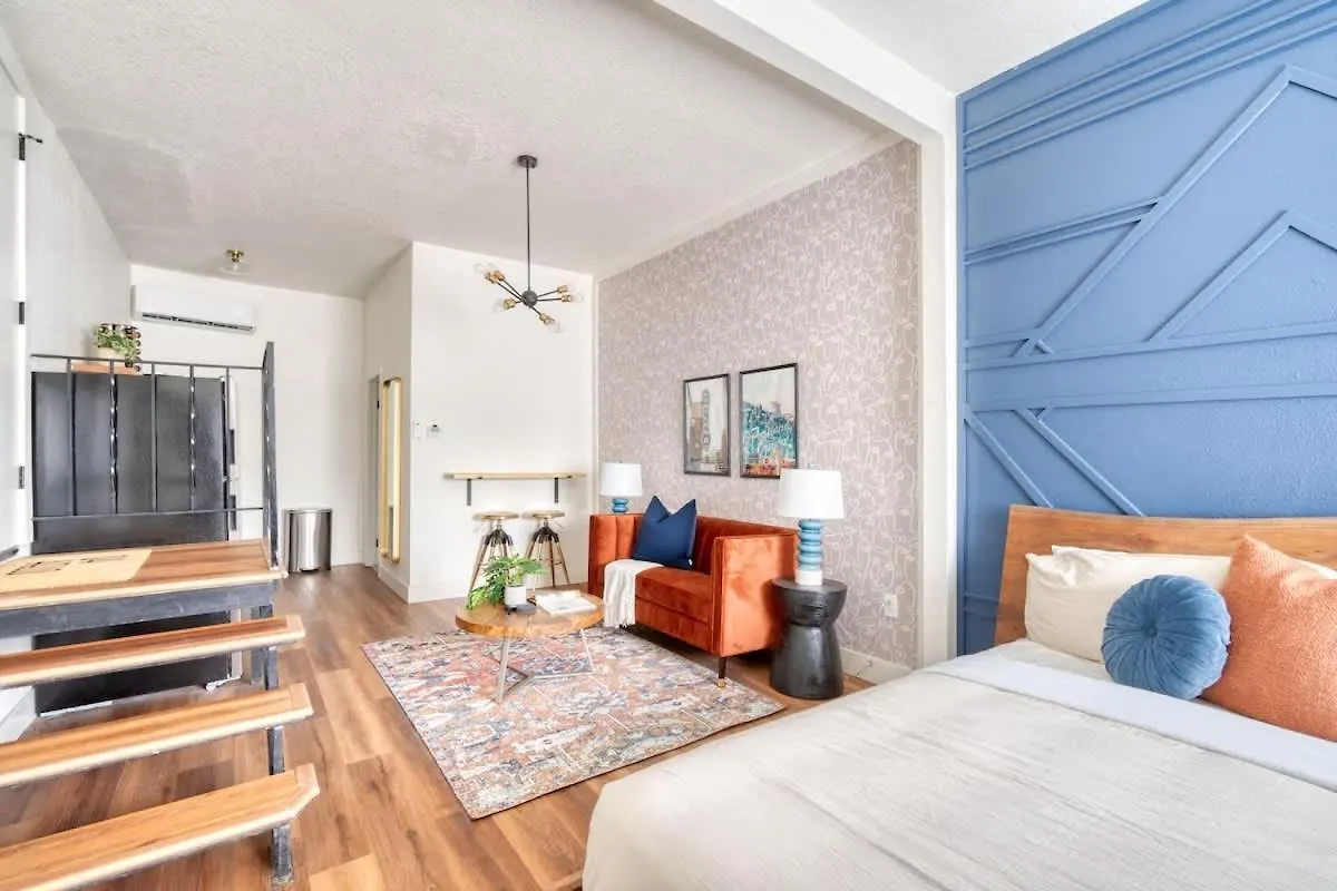 Stay Portland - Bright Brooklyn Studio