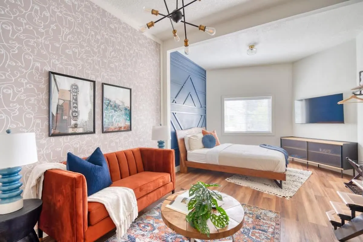 Apartment Stay Portland - Bright Brooklyn Studio