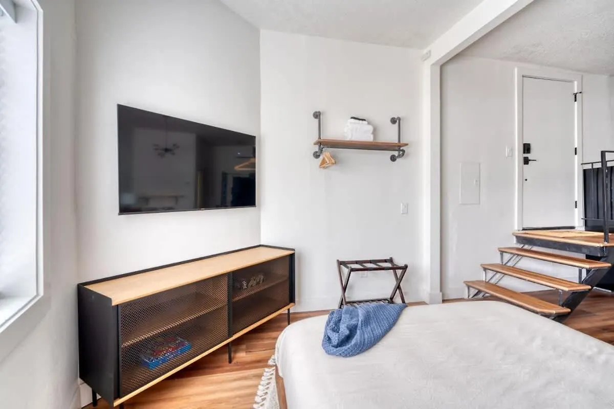 Apartment Stay Portland - Bright Brooklyn Studio