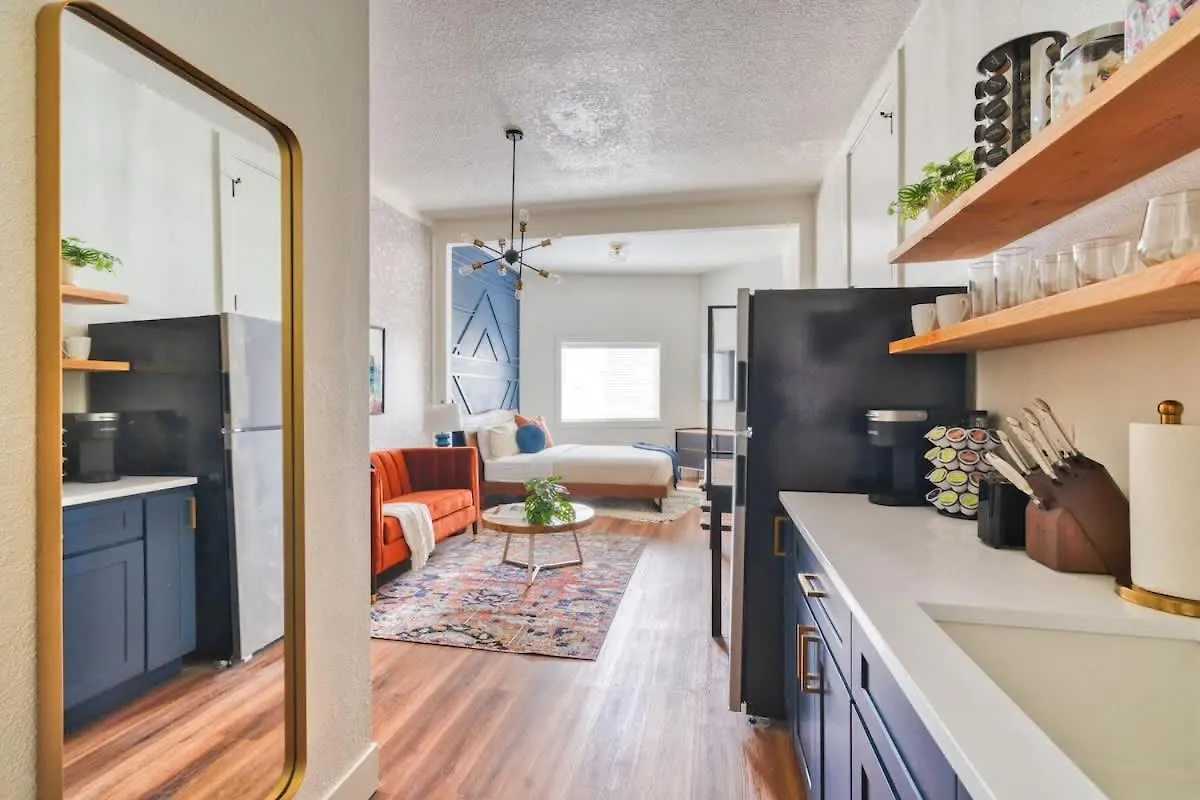Apartment Stay Portland - Bright Brooklyn Studio